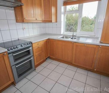 Chamberlain Way, Pinner, HA5 - Photo 2
