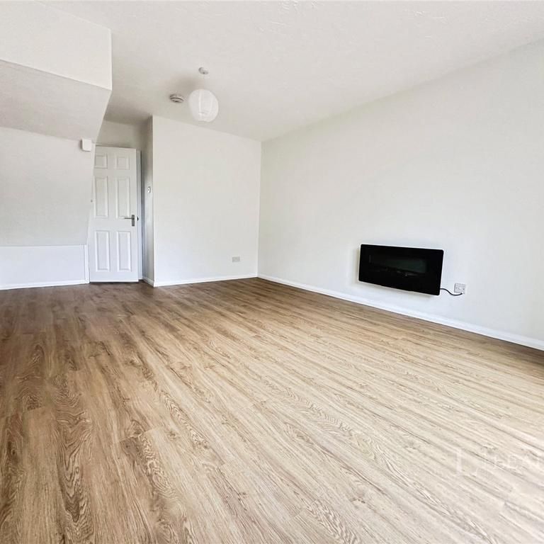 2 bedroom house to rent - Photo 1