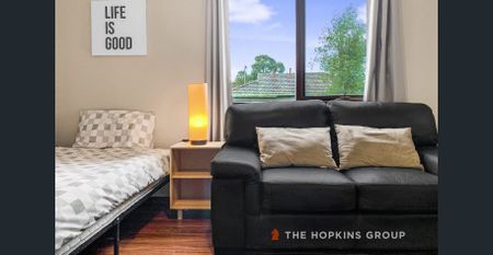 FULLY FURNISHED room available in this renovated rooming house!! UITLITIES INCLUDED IN RENT! - Photo 2