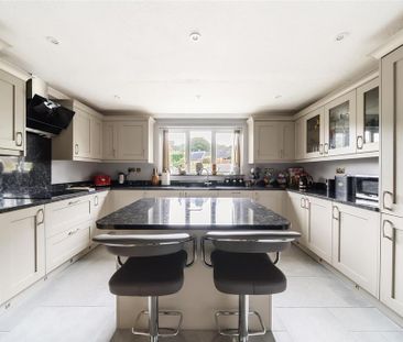 3 bedroom bungalow to rent - Photo 2