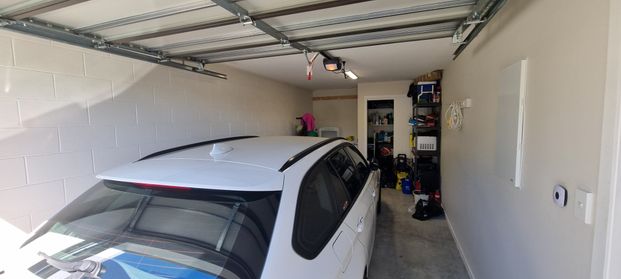 3 bedroom in Totara Vale - Photo 1