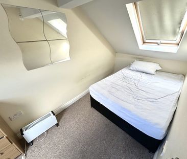 New Park Terrace, Treforest, Pontypridd - Photo 1