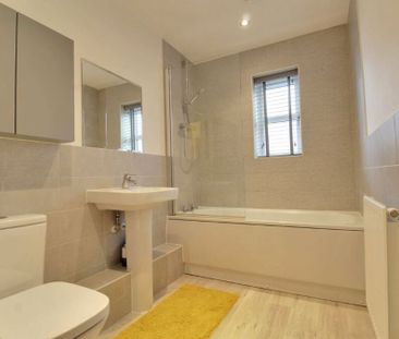 Carter Court, Hook, Hampshire, RG27 - Photo 5