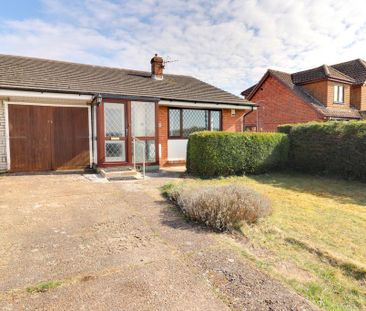 2 bedroom semi-detached bungalow to rent - Photo 2