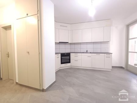 En plein centre ville, appartement de 4.5 pièces au 2ème étage - Foto 2