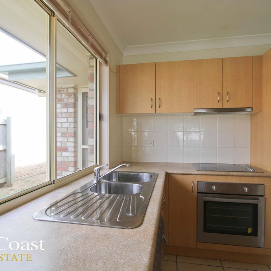 3 Bedroom home in Boronia Heights - Photo 1