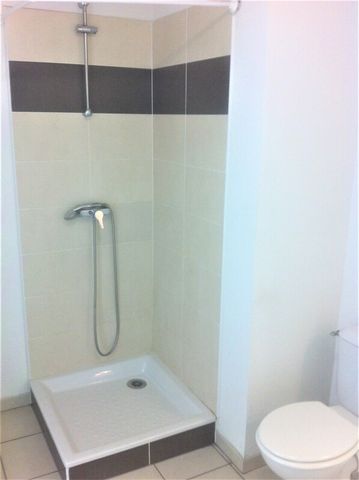 Location Appartement 1 pièce 30m² BEGLES 33130 - Photo 4
