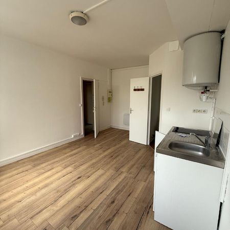 Appartement 1 pièce de 18.29m2 rue de Pont L’Abbé QUIMPER - Photo 3