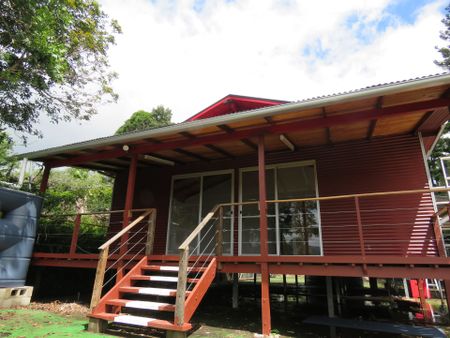 Lovely 2 bedroom cottage amongst the trees - Photo 5