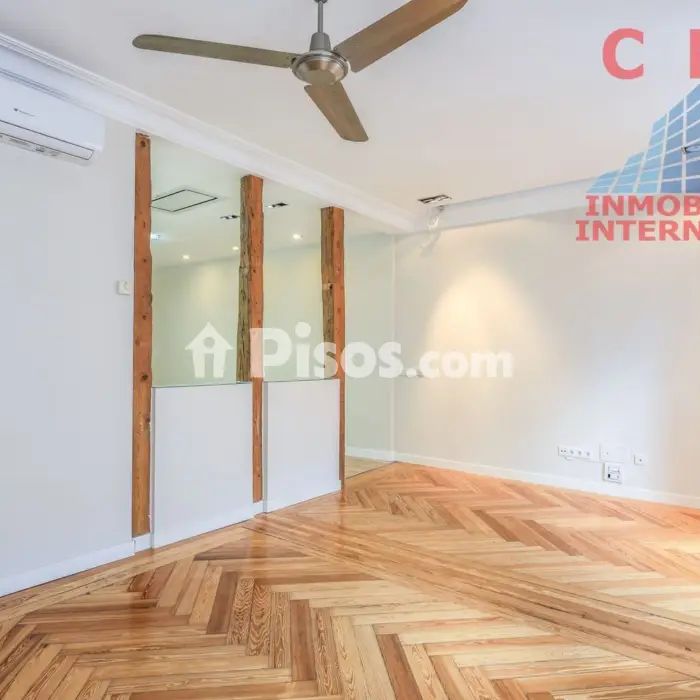 Piso en alquiler en Universidad-Malasaña - Photo 1