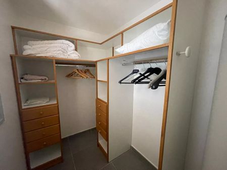 AIX EN PROVENCE - T 4 DUPLEX MEUBLE + DOUBLE PK - CENTRE VILLE - RARE A LA LOCATION - Photo 5