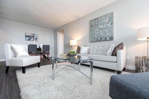 For Lease - 4340 Bloor Street Unit# 905, Toronto, Ontario - Photo 1