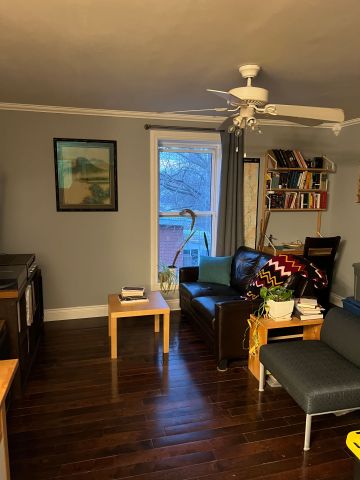 For Lease - 205 Charles Street Unit# 4, Belleville, Ontario - Photo 2