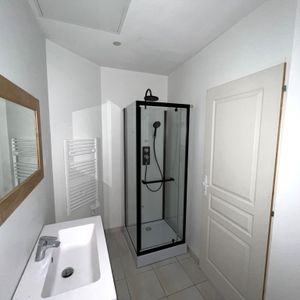 Location Appartement 1 pièce 16m² AGEN 47000 - Photo 3