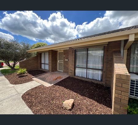 15/127 Vary Street, Morwell, Vic 3840 - Photo 2
