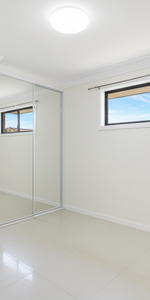 Three-Bedroom Granny Flat in a Peaceful Location! - Photo 3