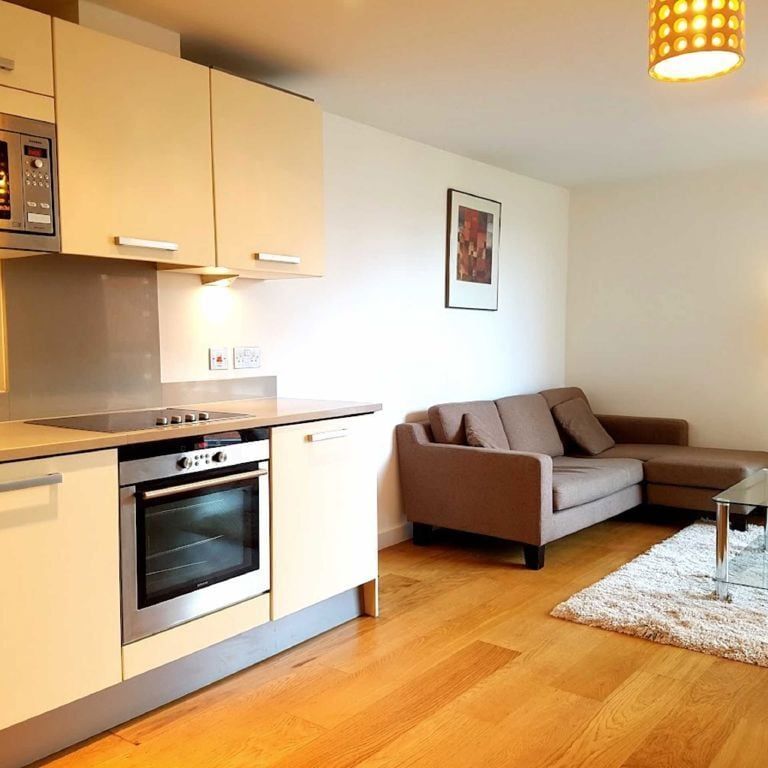 Water Gardens Square - Photo 1