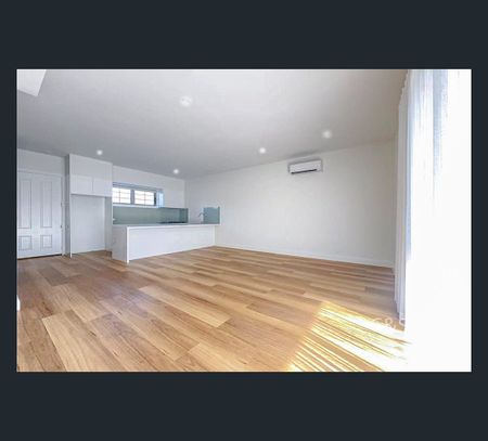 29 Stradbroke Road, Boronia, Vic 3155 - Photo 3