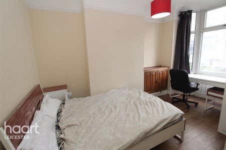 5 bedroom terraced house to rent - Photo 3