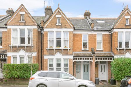 2 bedroom maisonette to rent - Photo 5