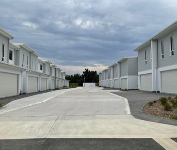 Modern 4 Bedroom Townhouses - Browns Plains - Photo 1