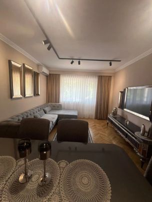 Apartament cu Vedere spre parcul Sub arini – Complet mobilat si utilat – Sibiu - Photo 1