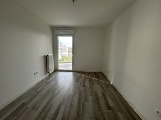 Appartement RUE DU CAPITAINE ALFRED DREYFUS - Photo 1