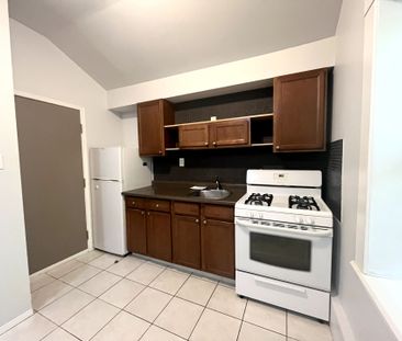 For Lease - 1 Waverley Place Unit# 3, London East, Ontario - Photo 1