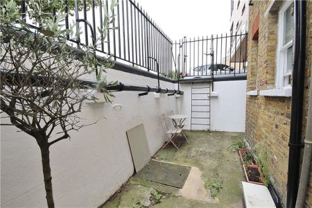 Chiswick Road, London, W4 5RA - Photo 3
