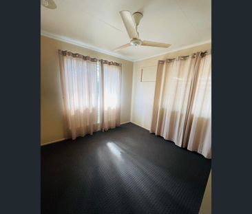 4 Sinnott Court, Moranbah, Qld 4744 - Photo 1