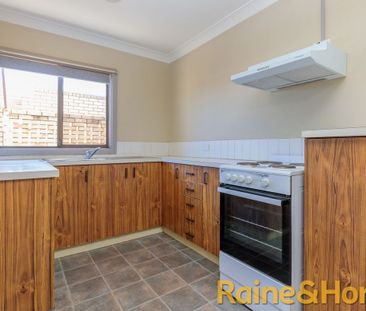 2/272 Myall Street, Dubbo, NSW 2830 - Photo 5