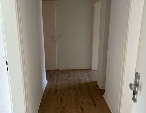 3 Zimmer Wohnung im 1. Obergeschoss - Photo 1