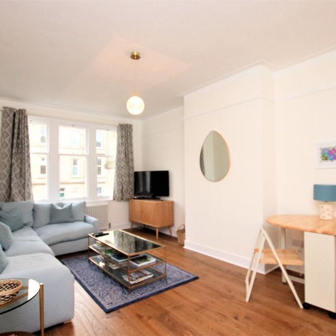 3 bedroom apartment to rent - Photo 1