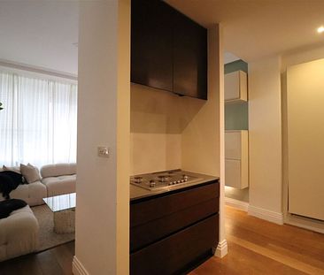 Gerenoveerd loft stijl appartement met 2 slaapkamers - Foto 1