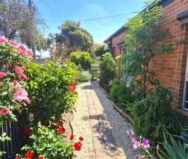 1/302 Bellerine Street, South Geelong - Photo 3