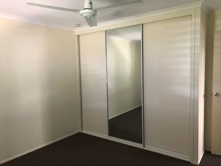 18/107 SHAKESPEARE STREET, 4740, Mackay Qld - Photo 4