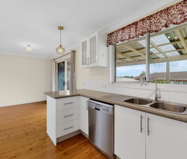 10 Shiraz Place, Eschol Park NSW 2558 - House For Rent | Domain - Photo 1