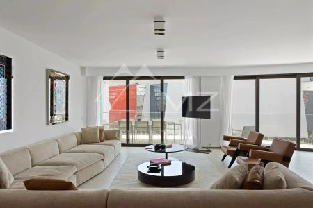 Cannes - Croisette - Exceptionnel appartement 5 chambres - Photo 2