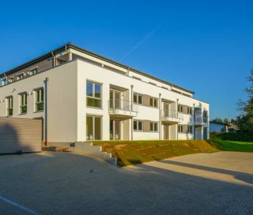 Privatparadies: 3 Zimmer mit Terrasse und eigenem Garten - Photo 1