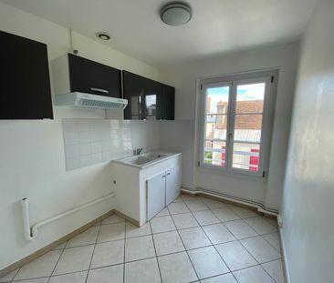 Location Appartement 2 pièces 41m² - Photo 5