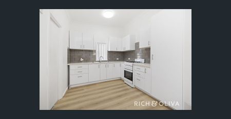 REGISTER TO INSPECT TUESDAY EVENING 10/02 OR CONTACT AGENT - Photo 4