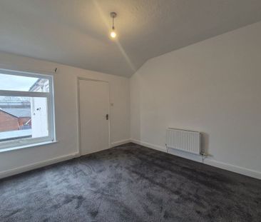 Brettell Lane, Amblecote, Stourbridge, DY8 - Photo 2