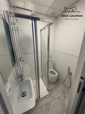 Location Appartement 1 pièce 19m² EVIAN LES BAINS 74500 - Photo 4