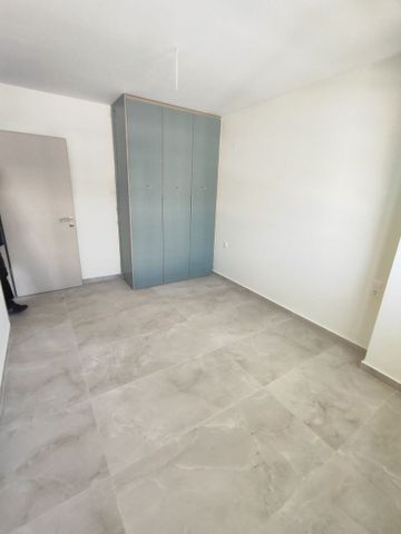Studio/Γκαρσονιέρα για ενοικίαση Τριανδρία (Τριανδρία - Δόξα - Κρυονέρι) - Photo 4