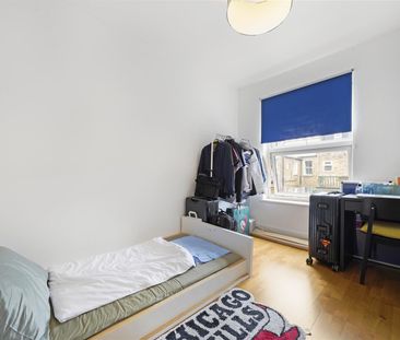 Terraced House To Let - Photo 4