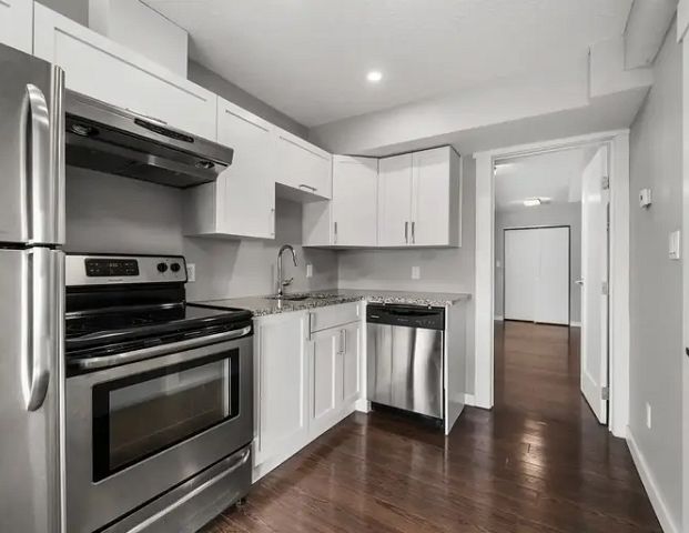 Delta Residential | 1617 26 Ave SW, Calgary - Photo 1