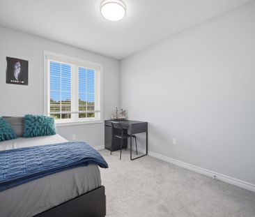 For Lease - 88 Decorso Drive Unit# 73, Guelph, Ontario - Photo 2