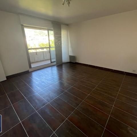 Location Appartement 1 pièce 32m² CHAMALIERES 63400 - Photo 1