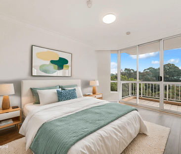 Perfect North Facing, Stunning District Views, Oversized 3 Bedroom Apartment - Photo 2