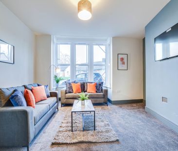 Beechwood Crescent (room 6), Burley, Leeds - Photo 3